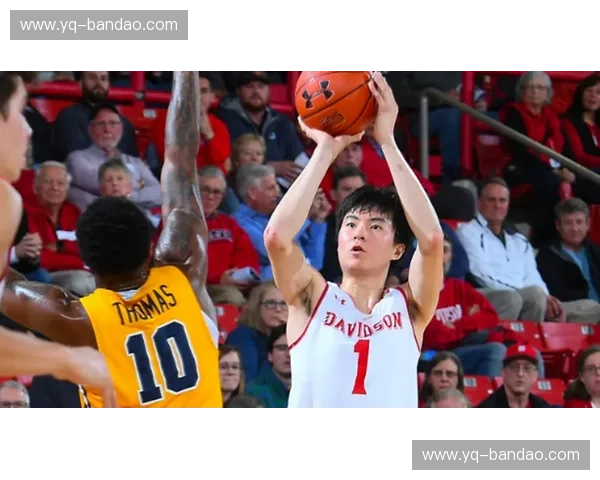 首发NCAA:青春赛场的热血首秀 首发NCAA:青春赛场的热血首秀